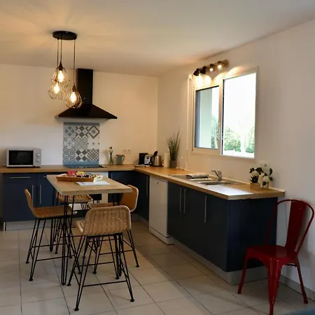 Holiday home House Near And Center Of Carteret 6 Pers